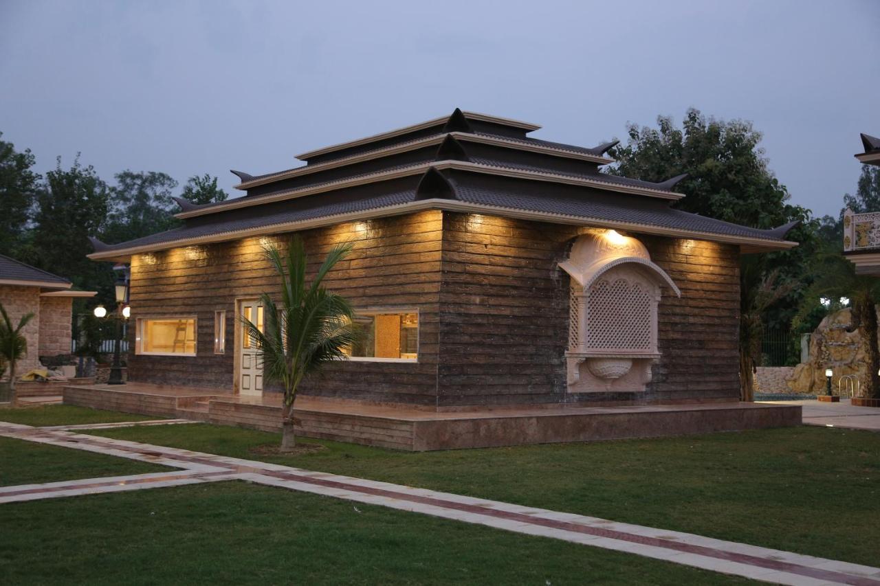 Mann The Palm Retreat Hotel Lucknow Exterior photo
