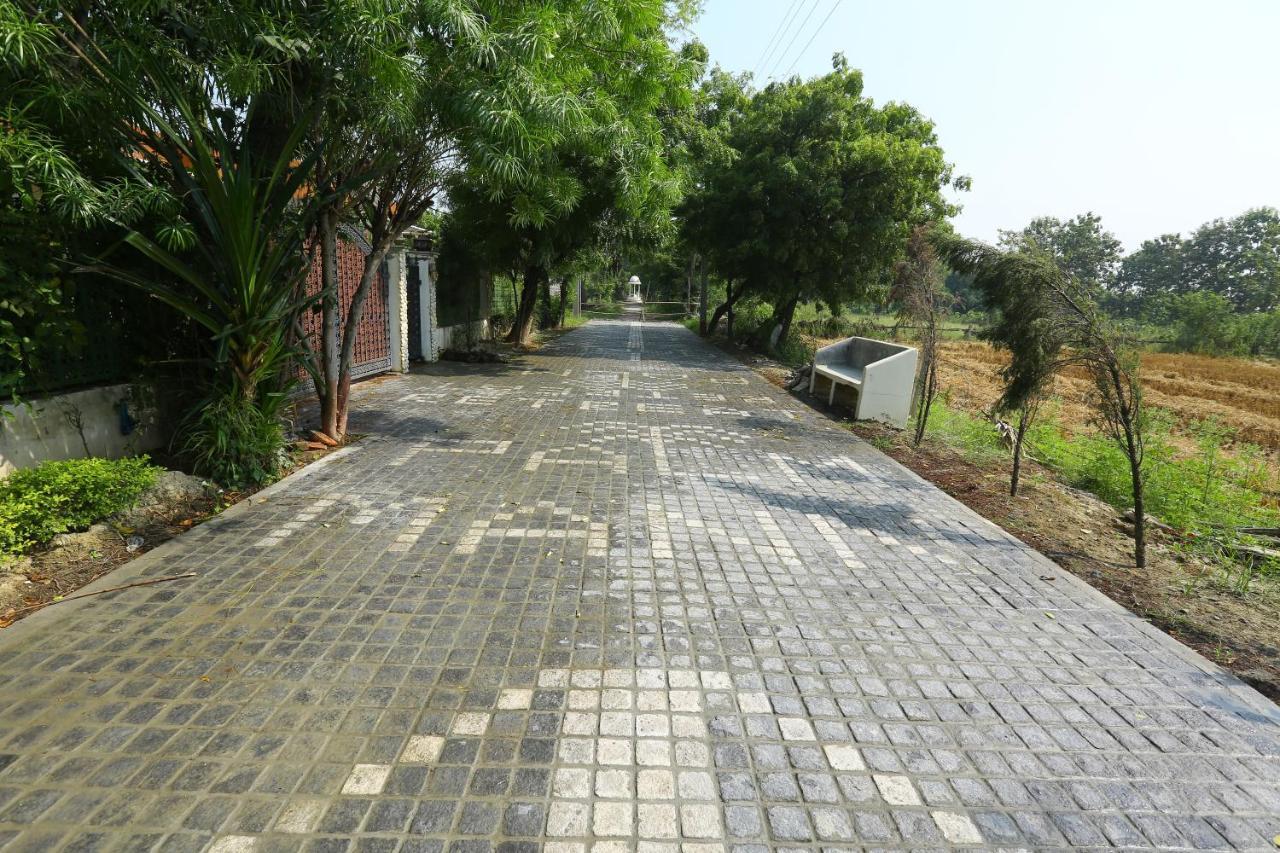 Mann The Palm Retreat Hotel Lucknow Exterior photo