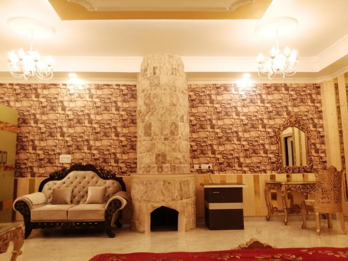 Mann The Palm Retreat Hotel Lucknow Exterior photo