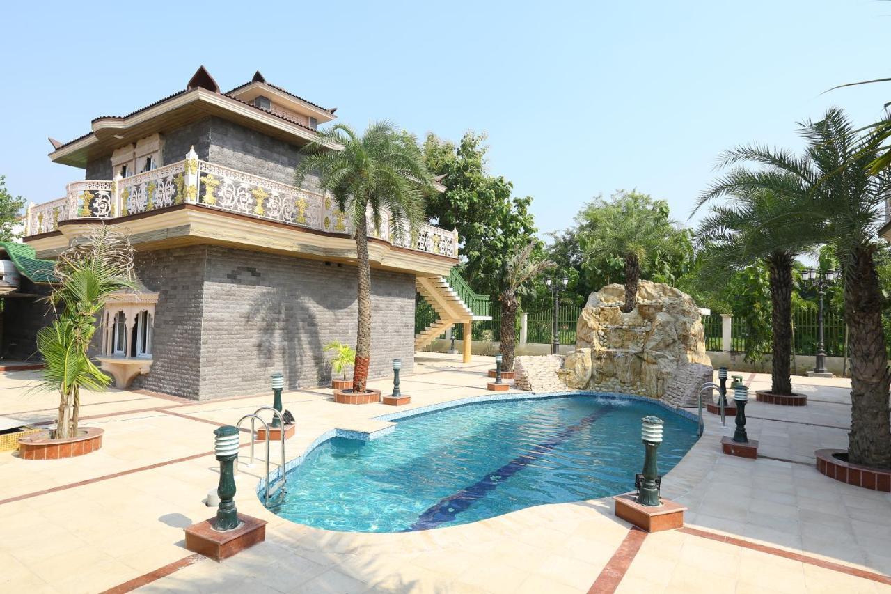 Mann The Palm Retreat Hotel Lucknow Exterior photo