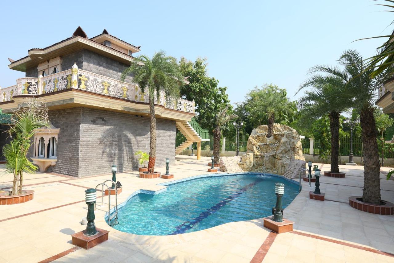Mann The Palm Retreat Hotel Lucknow Exterior photo